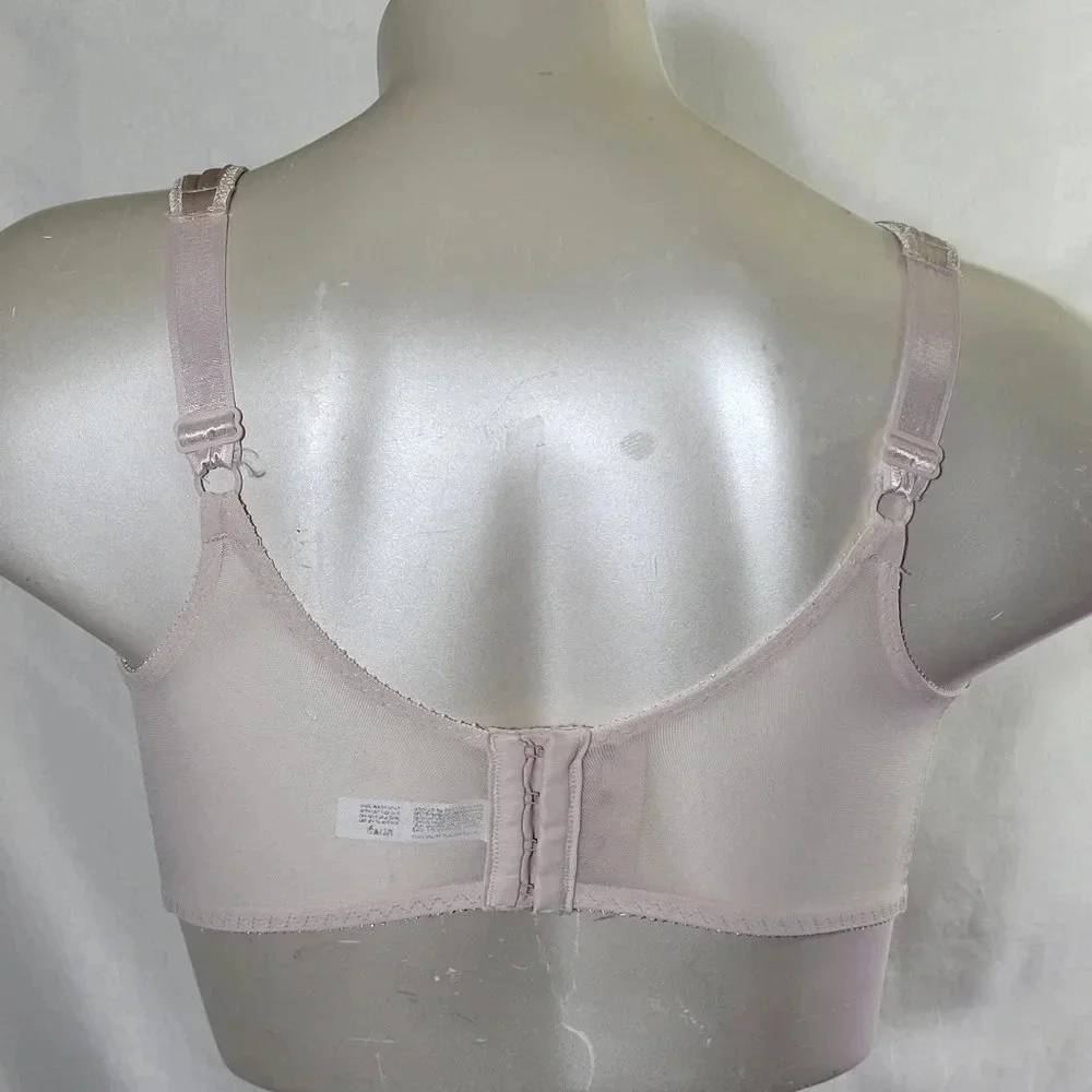 42DDD Bali 3562 Satin Tracings Underwire Bra‎ Nude NEW WITHOUT TAGS